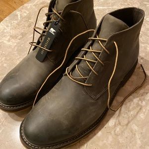 NWT (but no box) Sorel waterproof boots, men’s size 12.